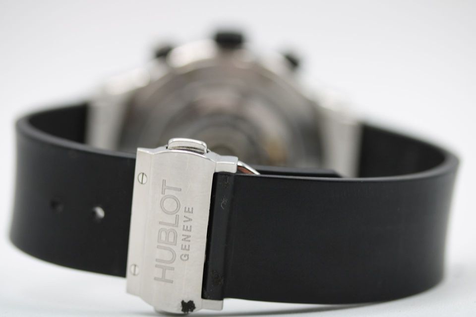 Hublot SuperB Chronograph Sport 1920.1 Image 3